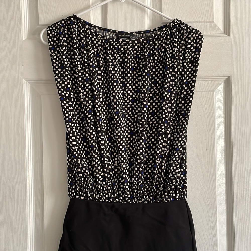 XS Moda International Victoria’s Secret blouse/skirt combo